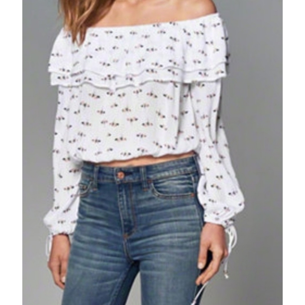 Abercrombie & Fitch Off The Shoulder Floral top White Size XS
